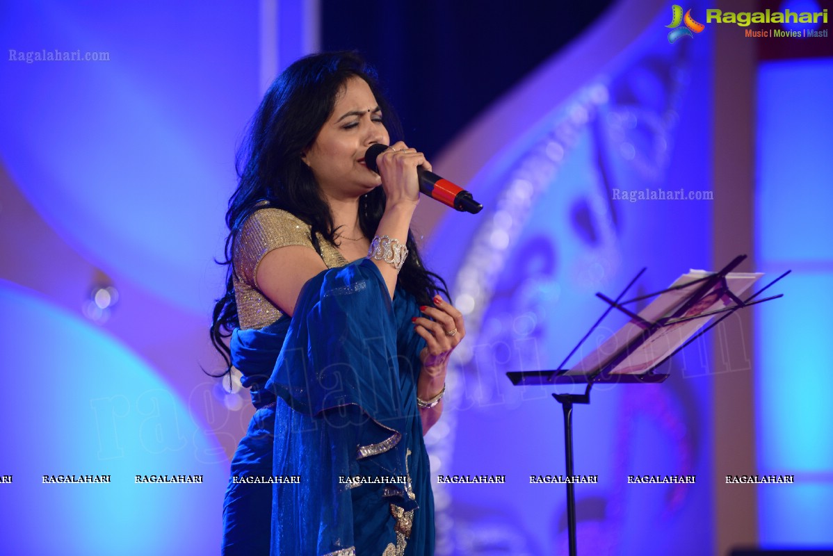 Presentation Ceremony of P. Susheela Award 2013 to Vani Jayaram