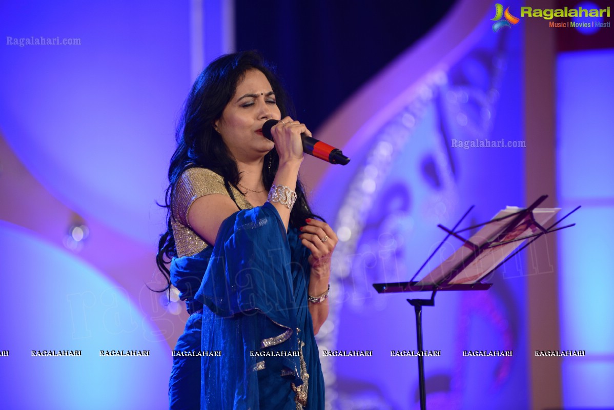 Presentation Ceremony of P. Susheela Award 2013 to Vani Jayaram