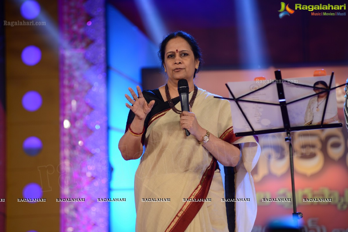 Presentation Ceremony of P. Susheela Award 2013 to Vani Jayaram