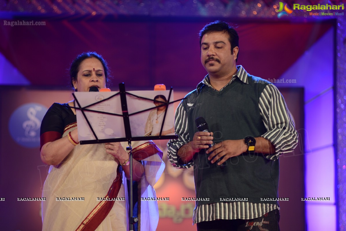 Presentation Ceremony of P. Susheela Award 2013 to Vani Jayaram