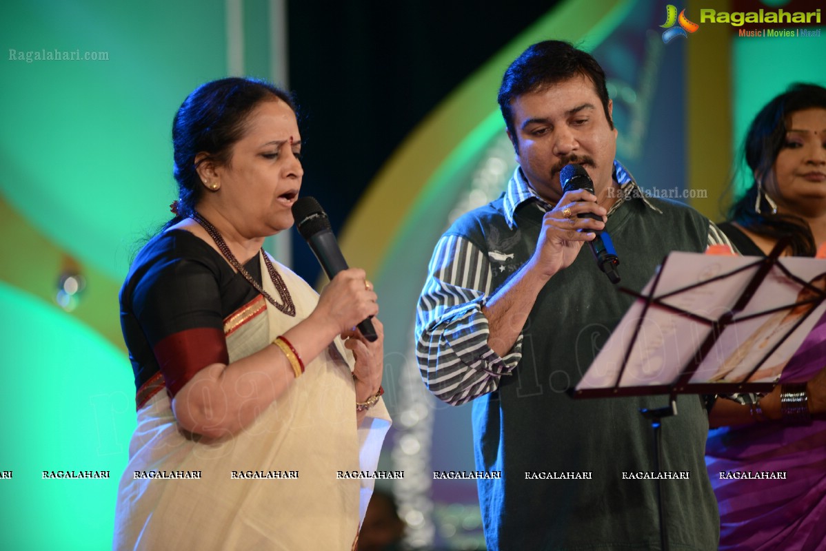 Presentation Ceremony of P. Susheela Award 2013 to Vani Jayaram