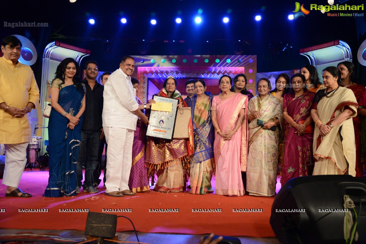 Presentation Ceremony of P. Susheela Award 2013 to Vani Jayaram