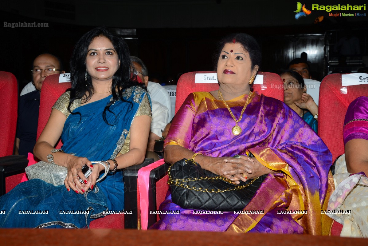 Presentation Ceremony of P. Susheela Award 2013 to Vani Jayaram