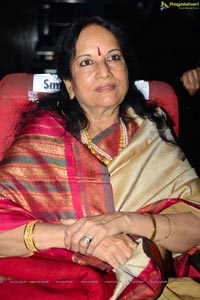 P Susheela Award 2013 Presented To Vani Jayaram