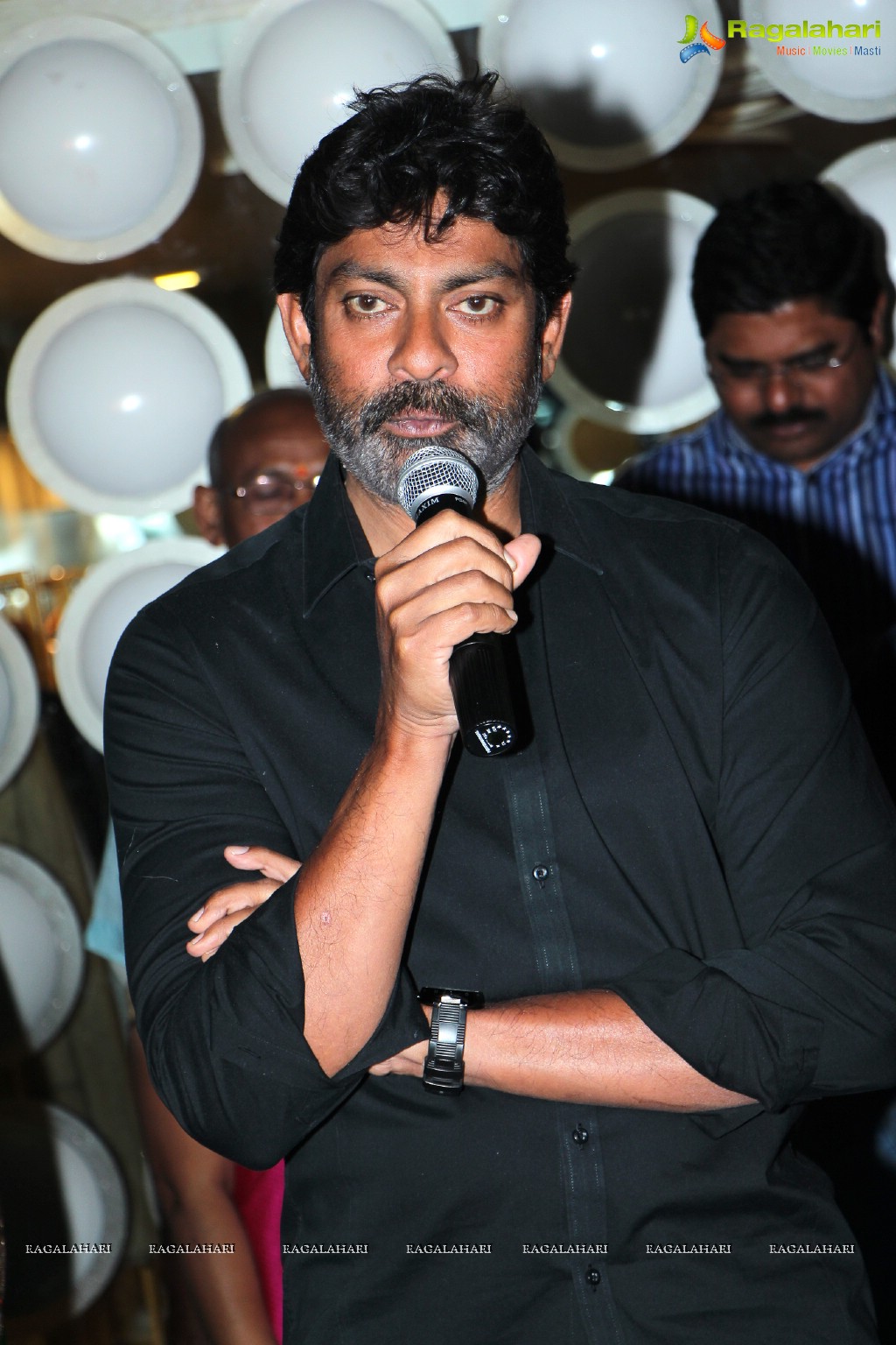 Jagapathi Babu inaugurates Raamz Designer Stores, Hyderabad