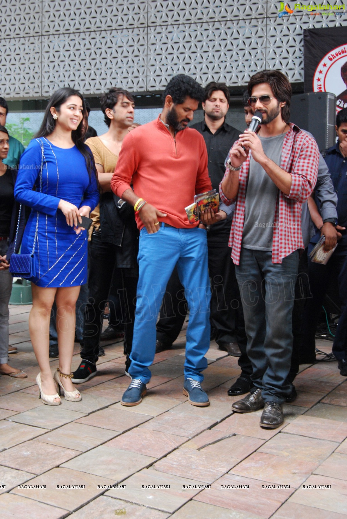 R... Rajkumar Promotions at The Park, Hyderabad