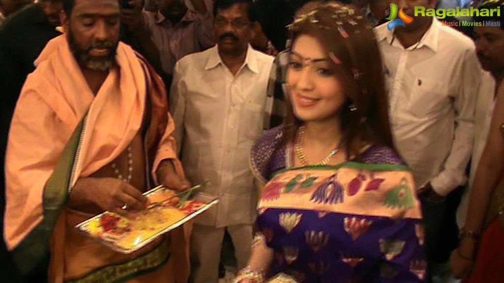 Pranitha Subhash inaugurates Shree Nikethan at Chittor