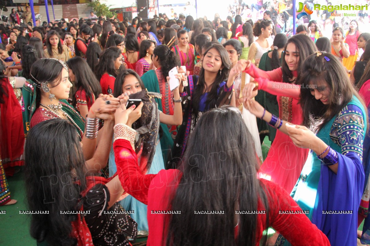 Villa Marie Dandiya Fest, Hyderabad