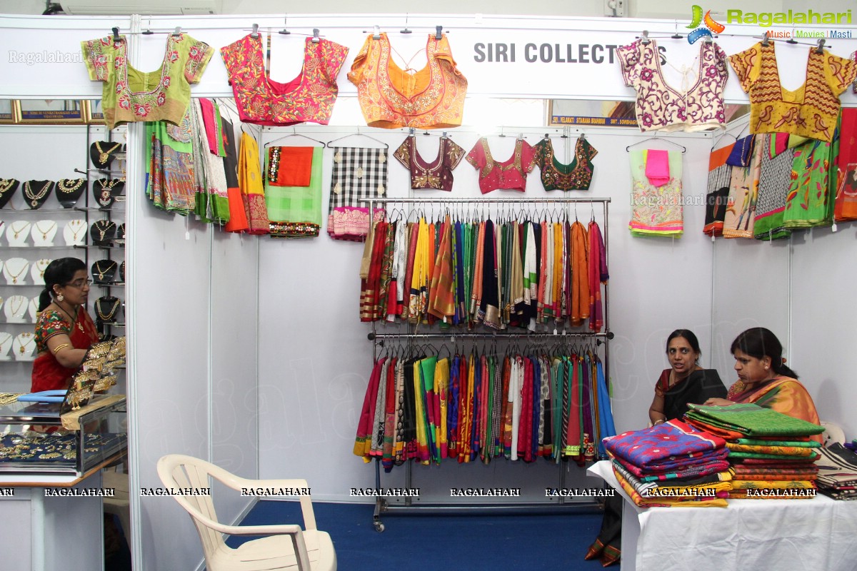 Styles N Weaves Expo at Kamma Sangham (Dec 2013), Hyderabad