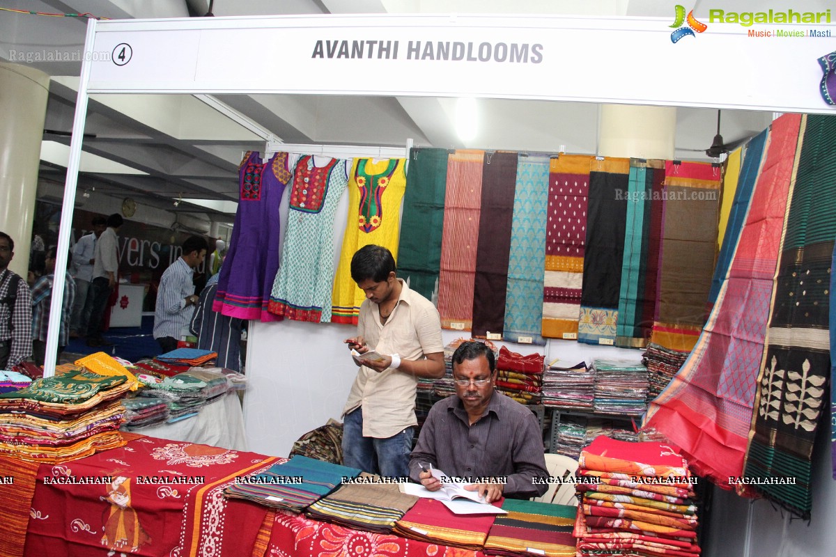 Styles N Weaves Expo at Kamma Sangham (Dec 2013), Hyderabad