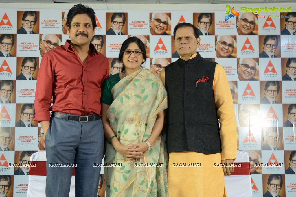 Akkineni Nageswararao Award Announcement (Dec. 2014)