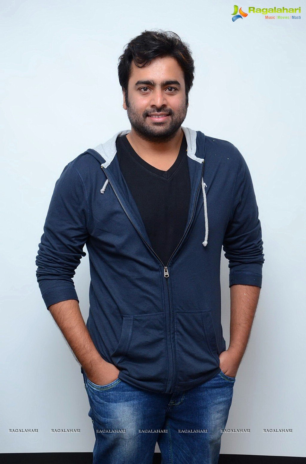 Nara Rohit's New Year 2015 Celebrations with Fans