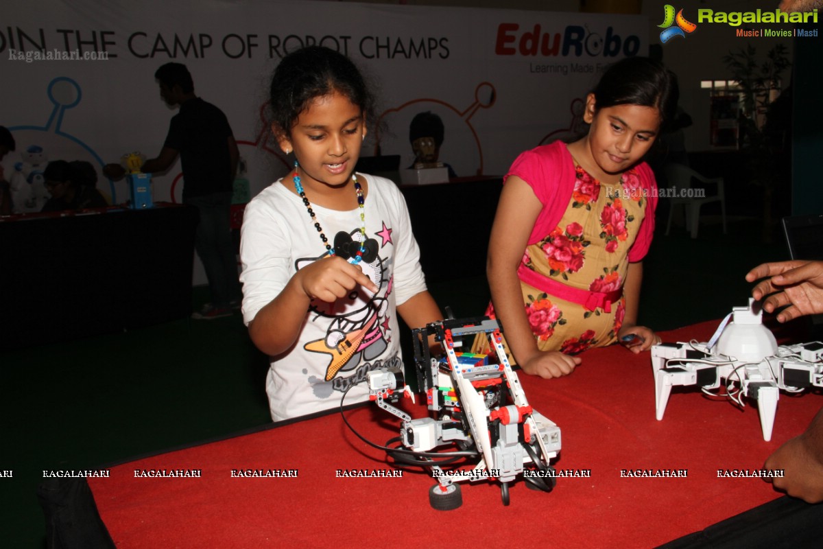 The 4th Edition of Hyderabad Kids' Fair 2014 Launch