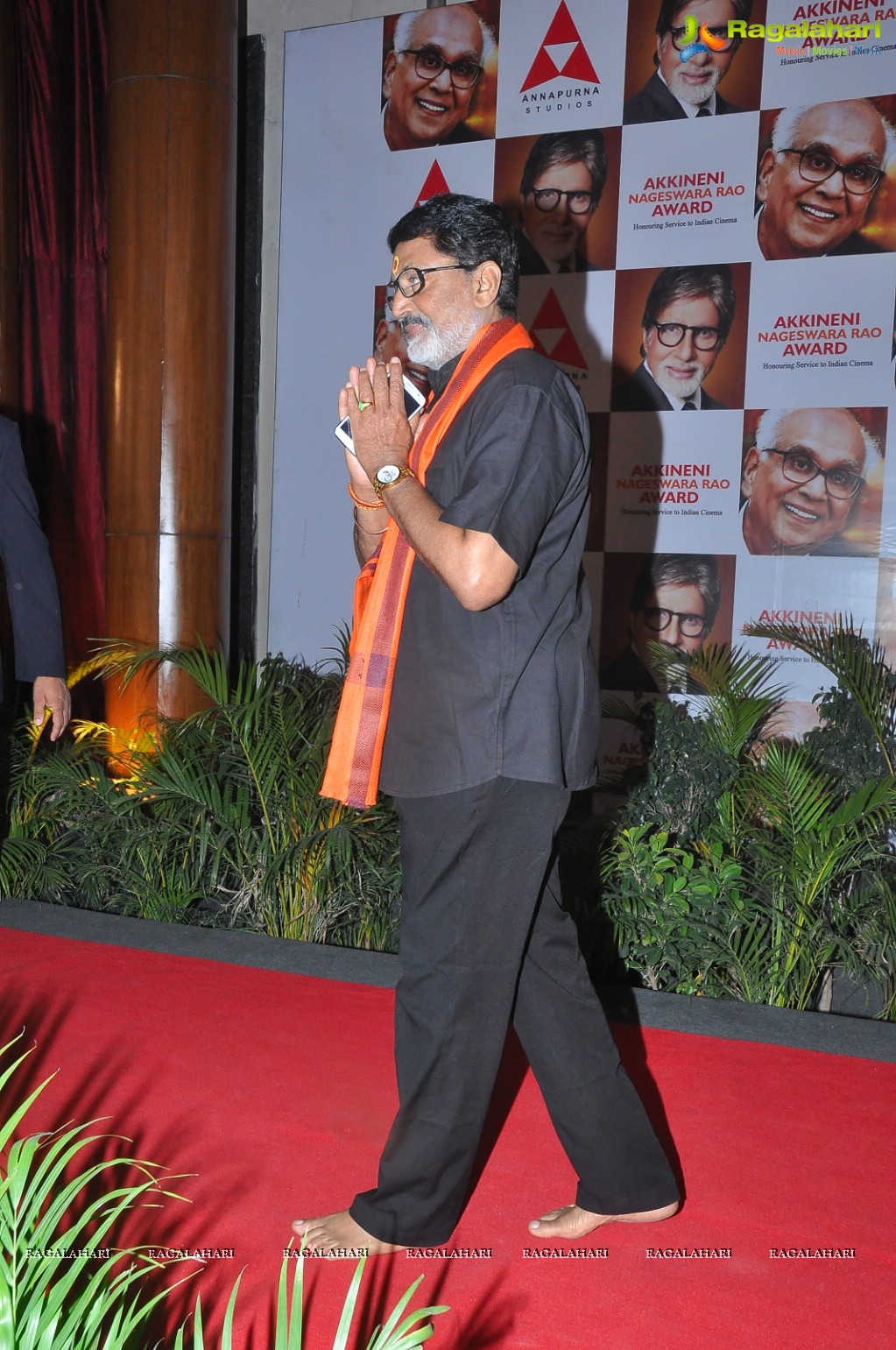 ANR Award 2013 to Amitabh Bachchan