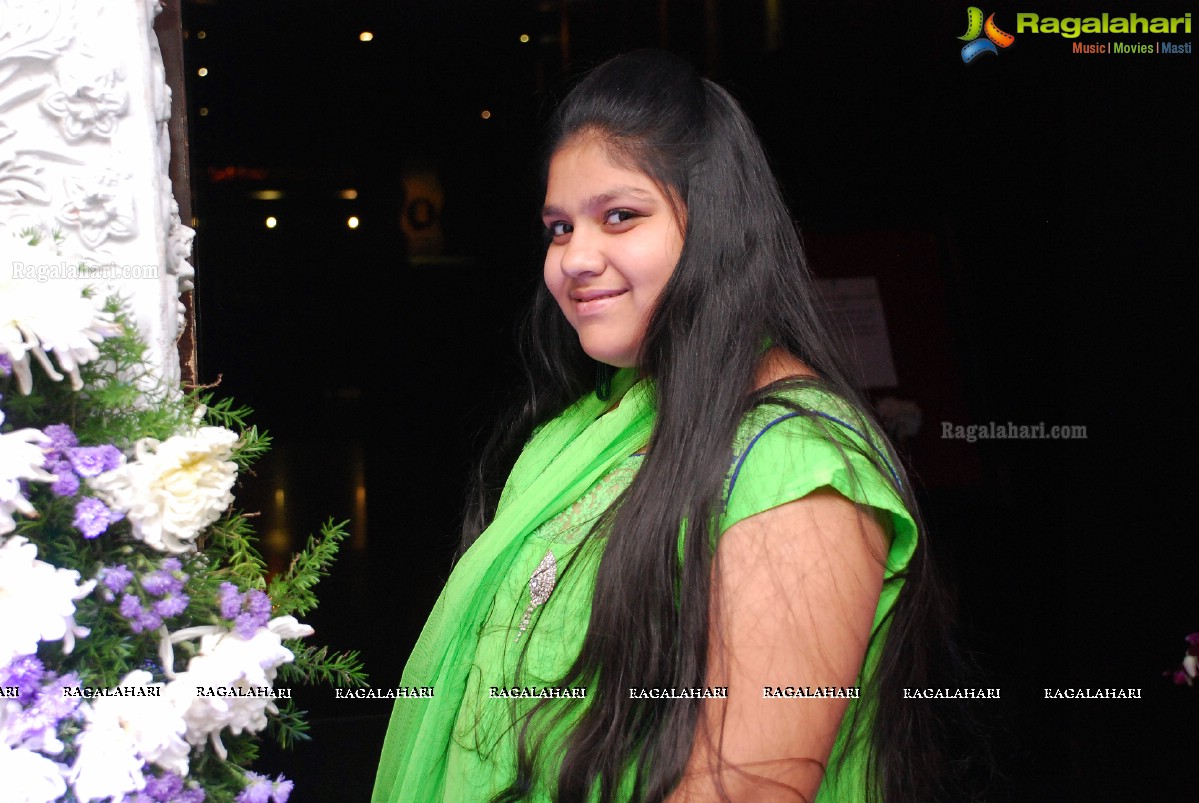 Anupam and Jyothi Mehndi Ceremony and Dholki Geet at Hotel Jalpaan