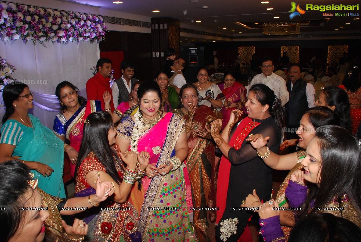 Anupam and Jyothi Mehndi Ceremony and Dholki Geet at Hotel Jalpaan