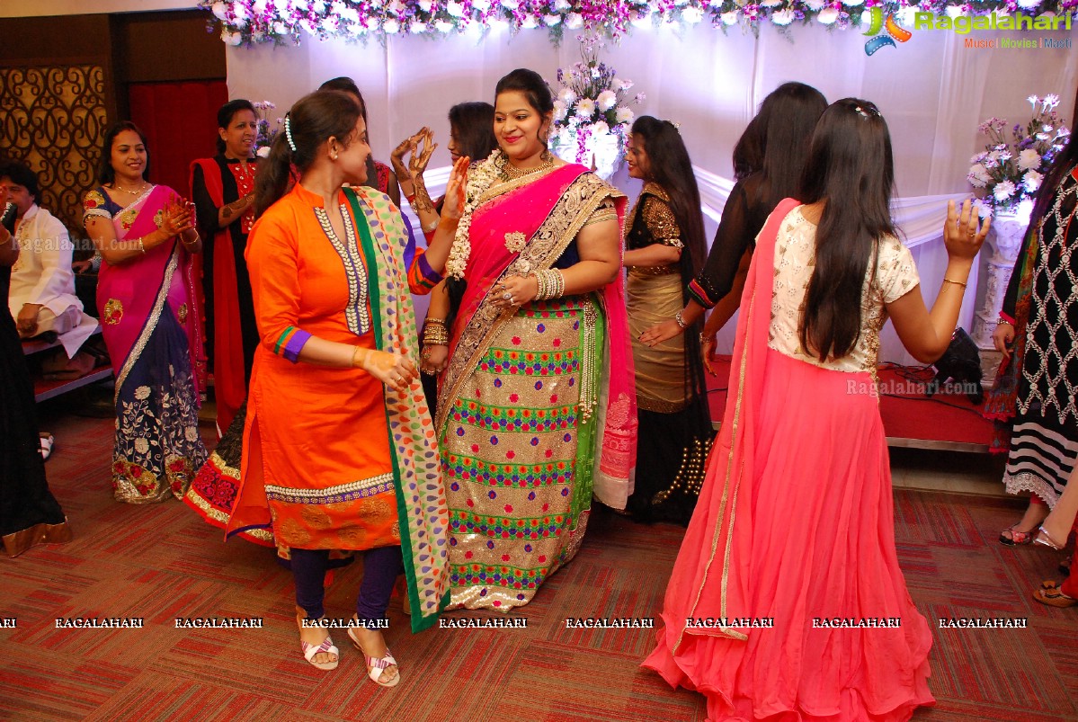 Anupam and Jyothi Mehndi Ceremony and Dholki Geet at Hotel Jalpaan