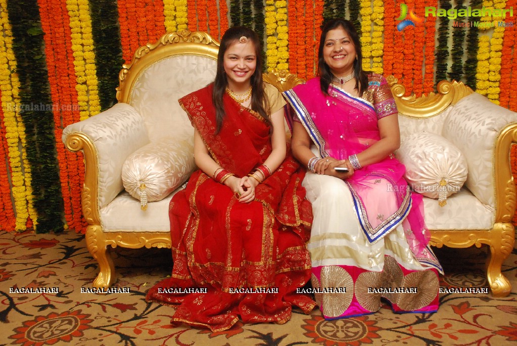 Bandola Party of Prachi Srimal at Taj Banjara