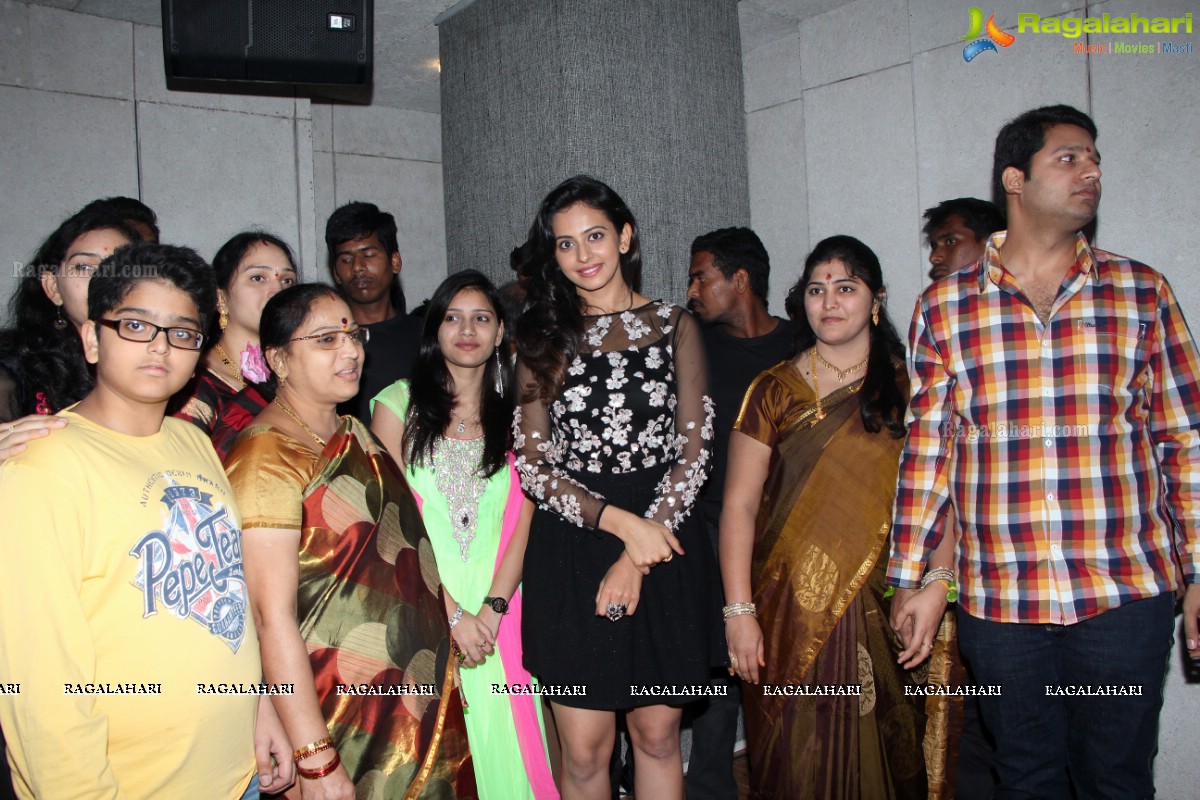 Rakul Preet Singh launches Chill and Thrill Sports Bar, Hyderabad