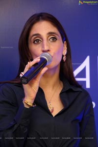 Tanishq Farah Khan Collections