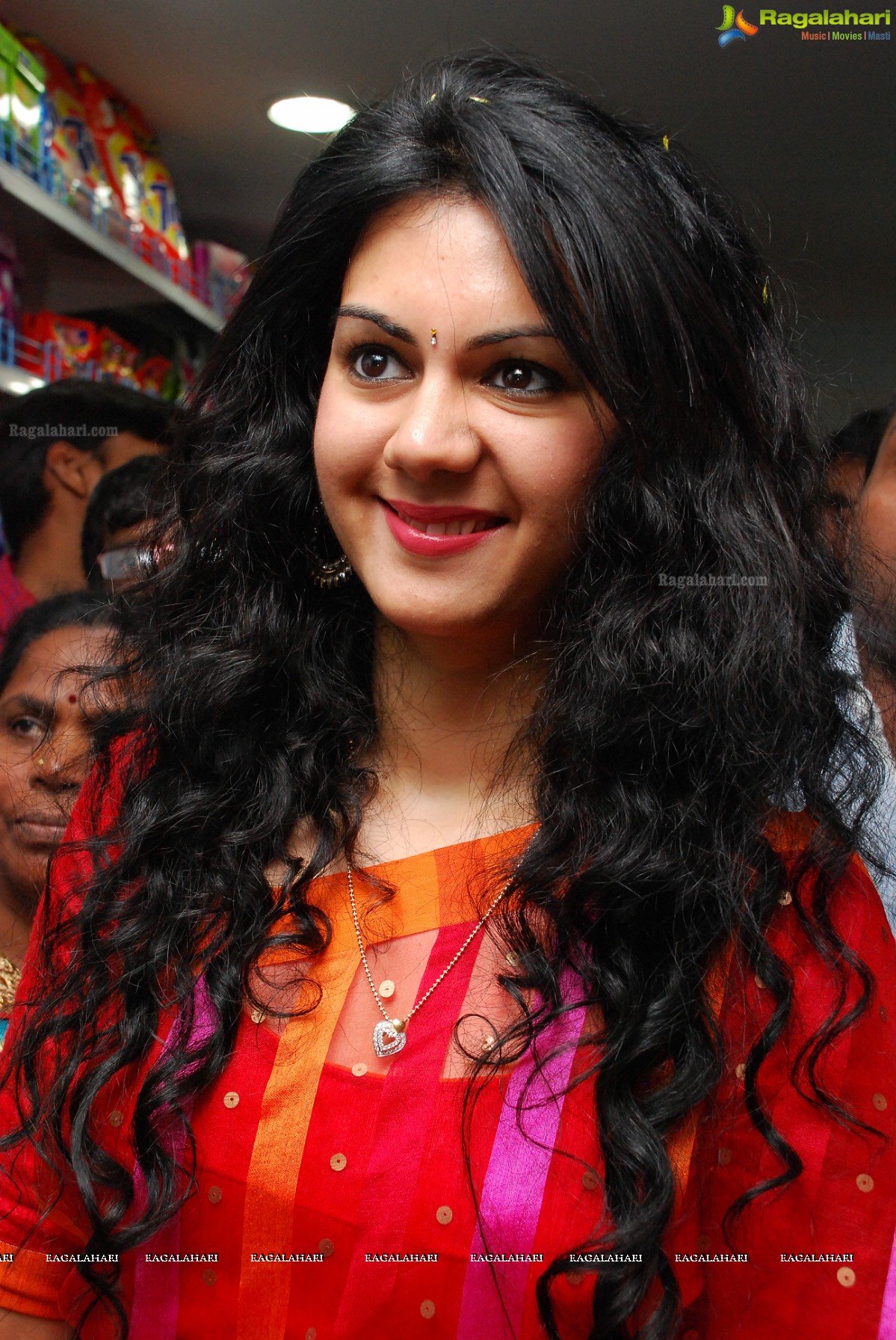 Kamna Jethmalani launches GC Hypermart, Hyderabad