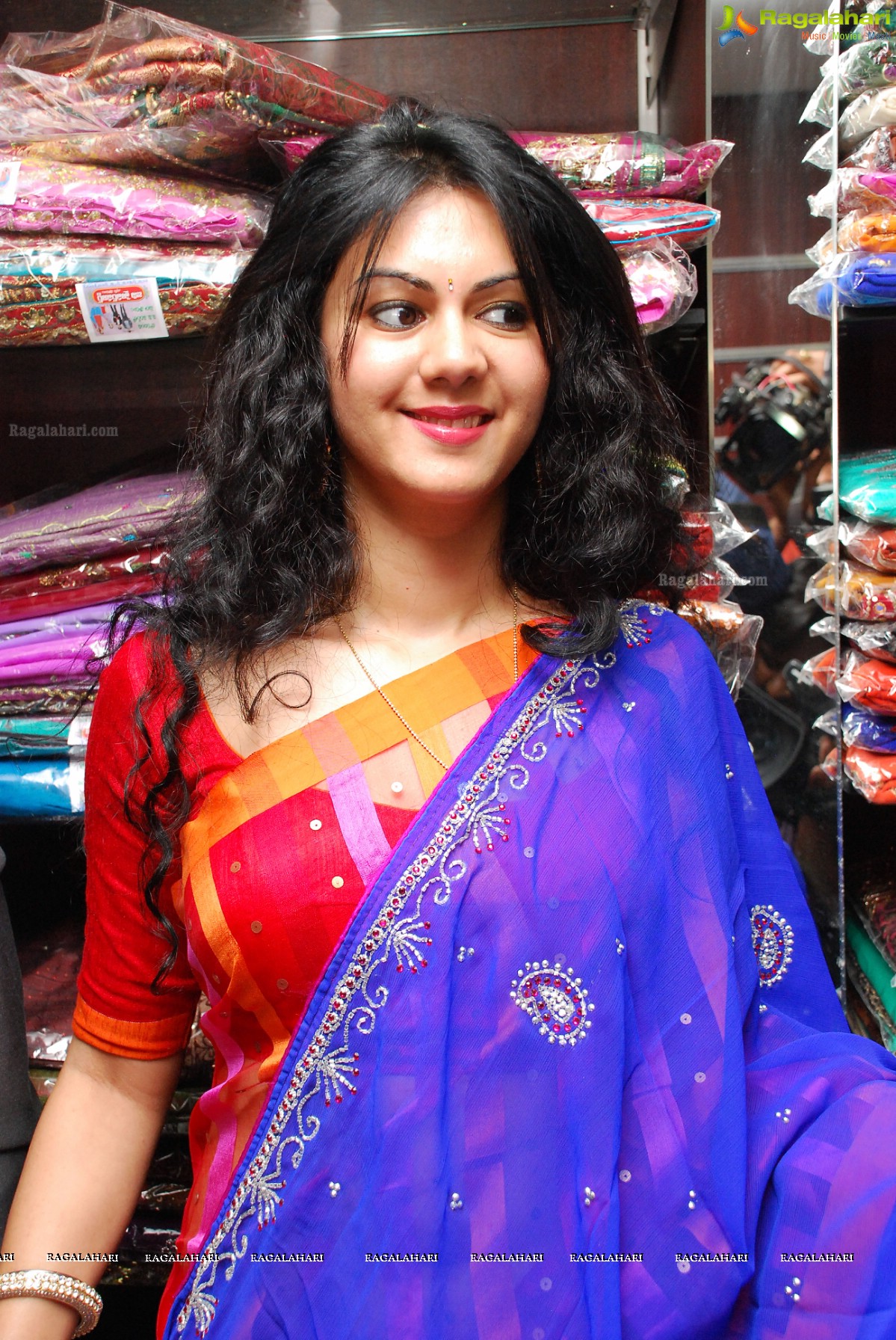 Kamna Jethmalani launches GC Hypermart, Hyderabad