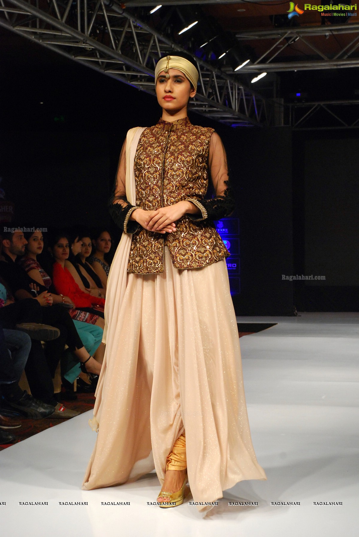 Kingfisher Ultra Hyderabad International Fashion Week Season 4 (Day 1)