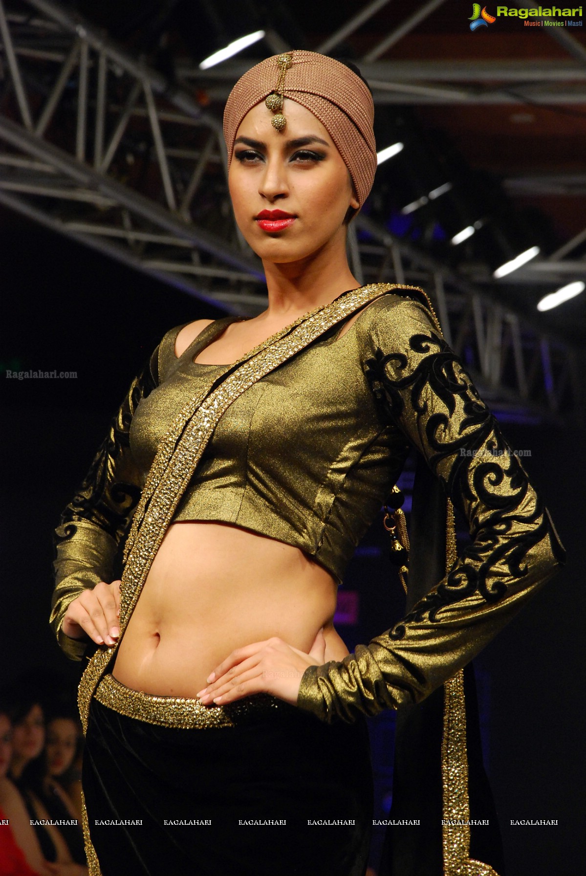 Kingfisher Ultra Hyderabad International Fashion Week Season 4 (Day 1)