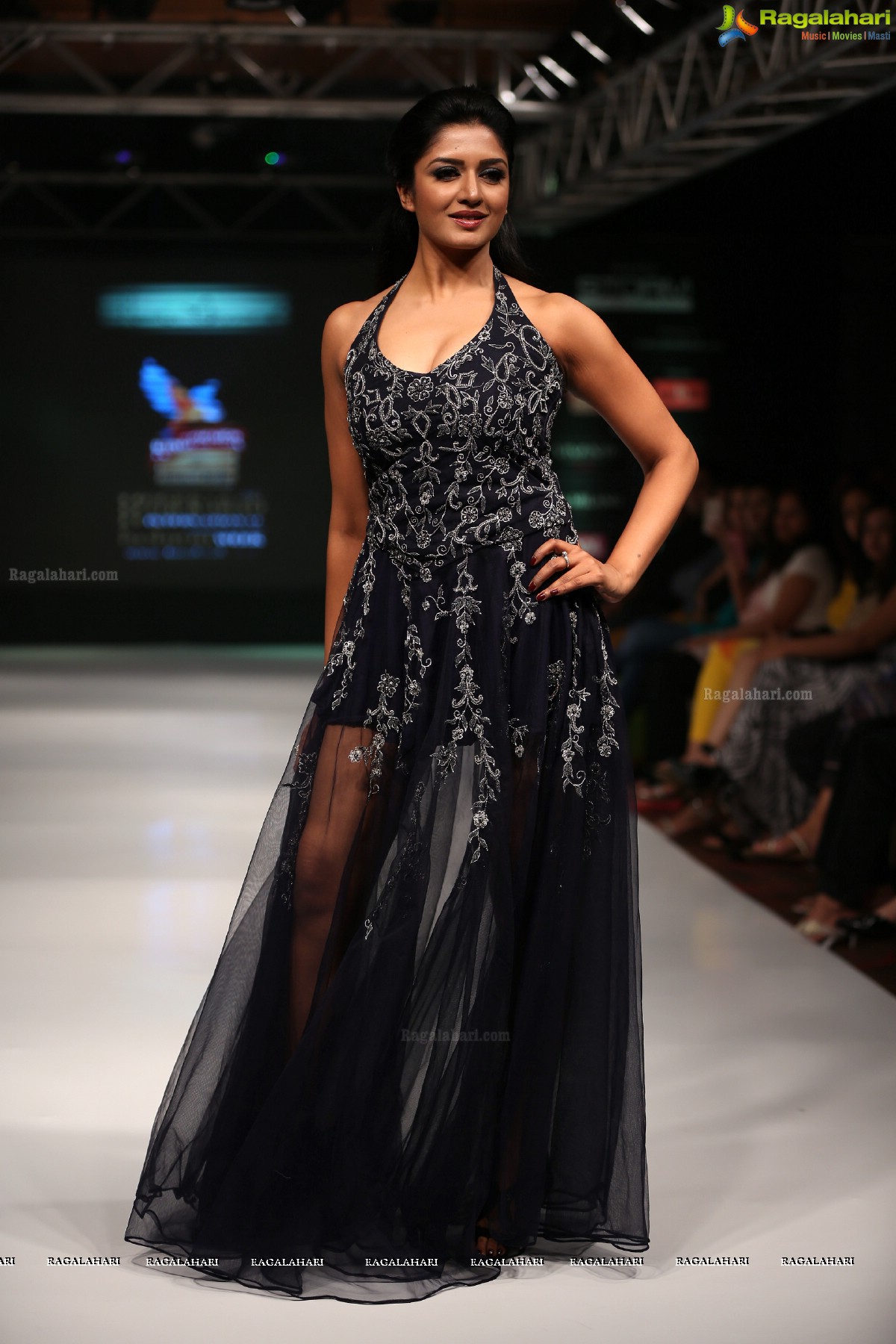 Kingfisher Ultra Hyderabad International Fashion Week Season 4 (Day 1)