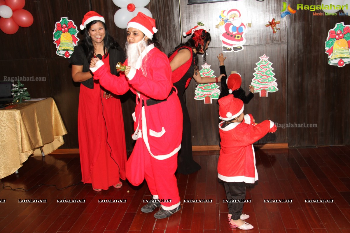 Mom n Kiddos Club Christmas Theme Celebrations 2014