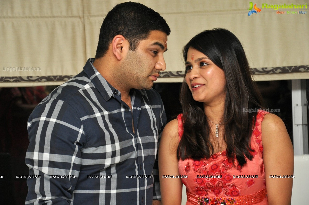 Anniversary Celebrations of Nidhi and Sandeep