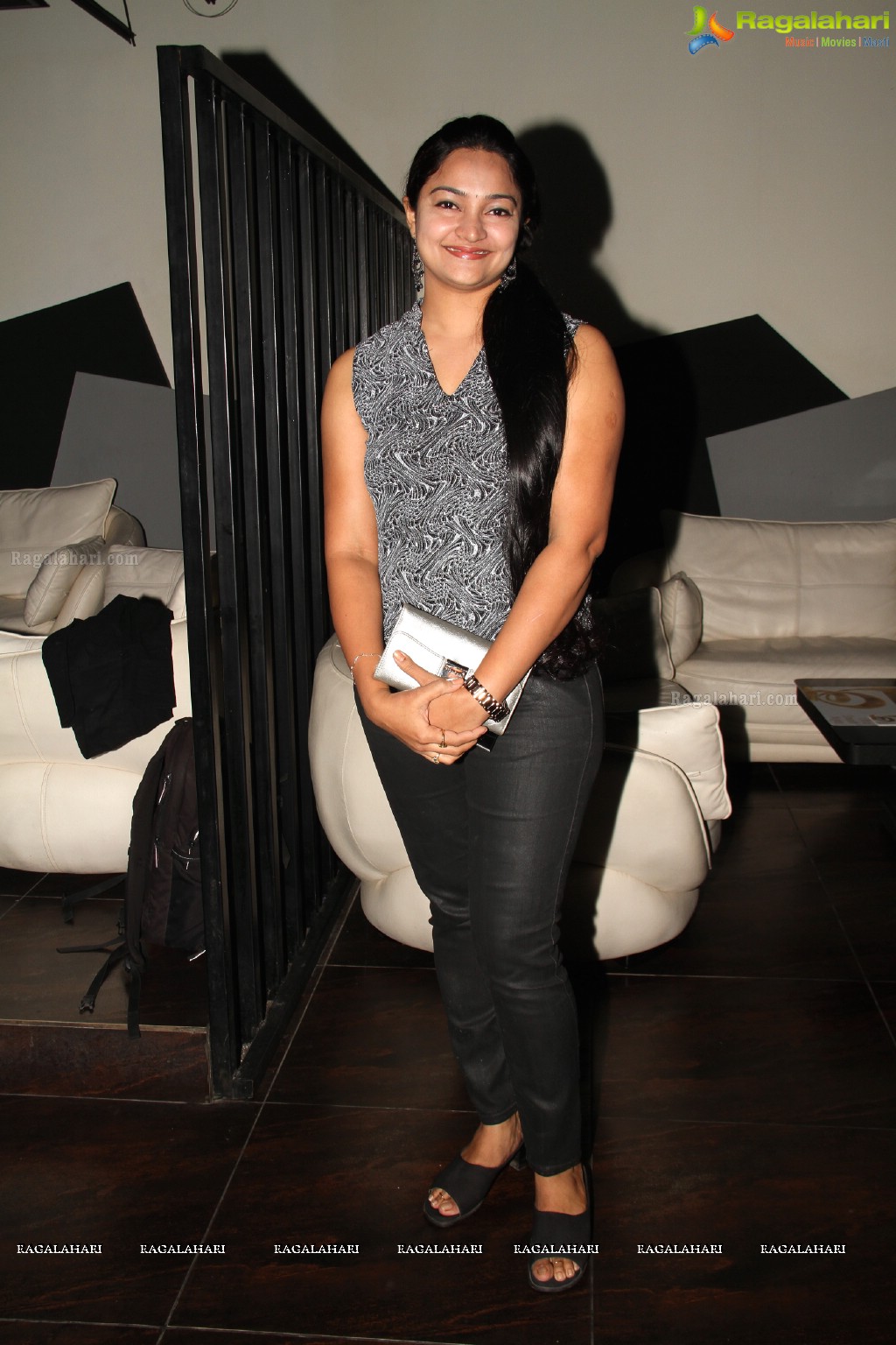 Reunion Party by Dr. Ajay Kumari Tiwari at Bottles and Chimney