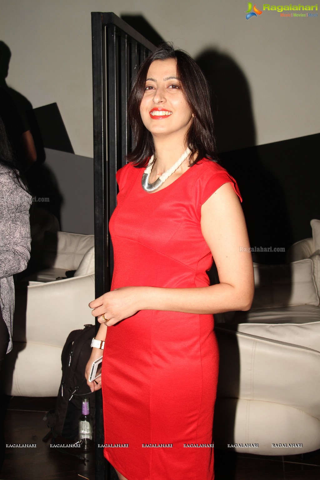 Reunion Party by Dr. Ajay Kumari Tiwari at Bottles and Chimney