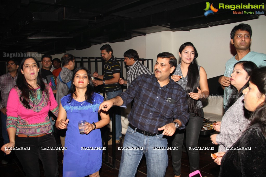 Reunion Party by Dr. Ajay Kumari Tiwari at Bottles and Chimney