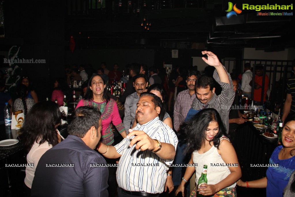 Reunion Party by Dr. Ajay Kumari Tiwari at Bottles and Chimney