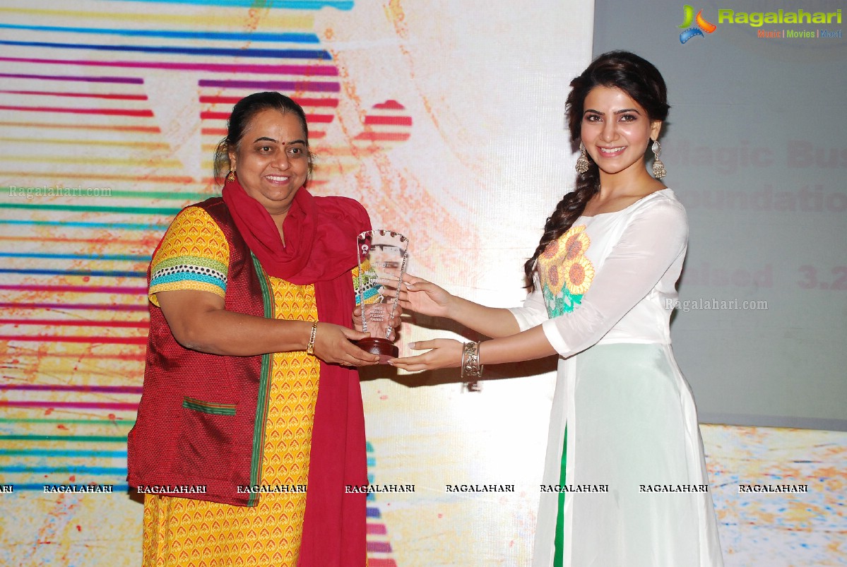 Samantha gives away Charity Awards of United Way of Hyderabad