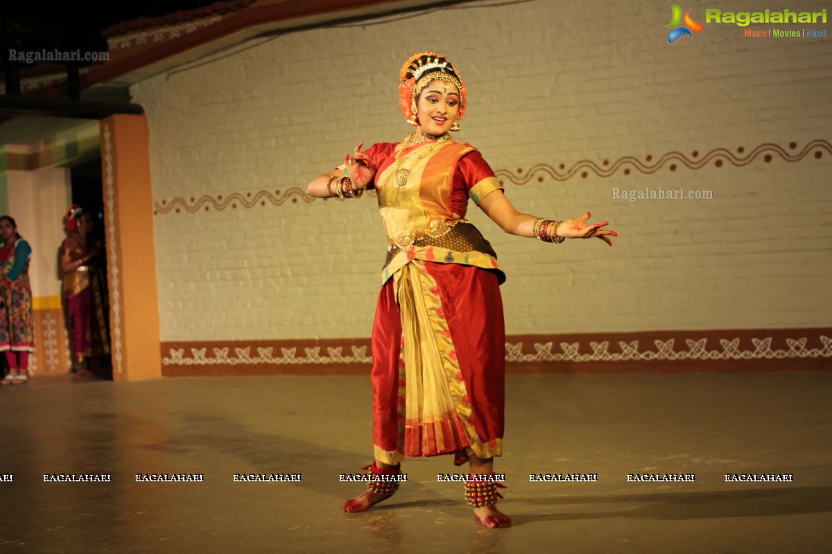 Kuchipudi Dance Performance by Sridevi Chalagalla and Chinmayi Mungara