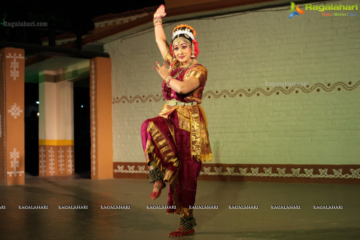 Kuchipudi Dance Performance by Sridevi Chalagalla and Chinmayi Mungara