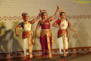 Kuchipudi Dance