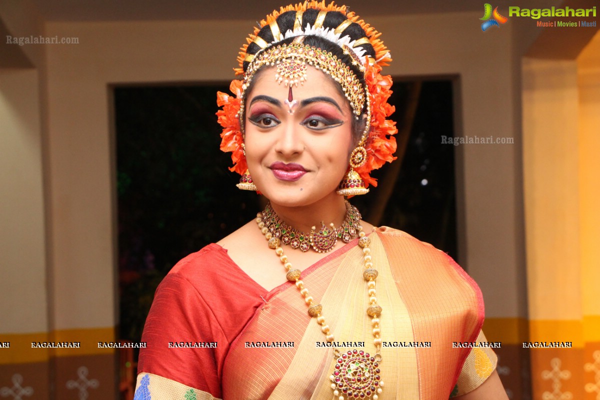 Kuchipudi Dance Performance by Sridevi Chalagalla and Chinmayi Mungara