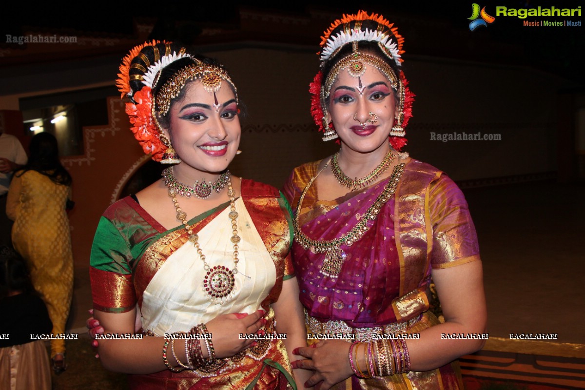 Kuchipudi Dance Performance by Sridevi Chalagalla and Chinmayi Mungara