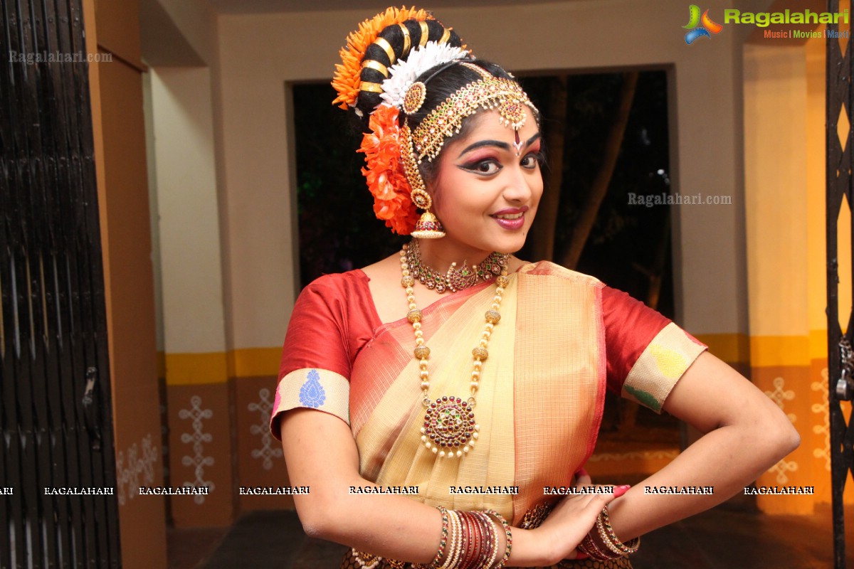 Kuchipudi Dance Performance by Sridevi Chalagalla and Chinmayi Mungara