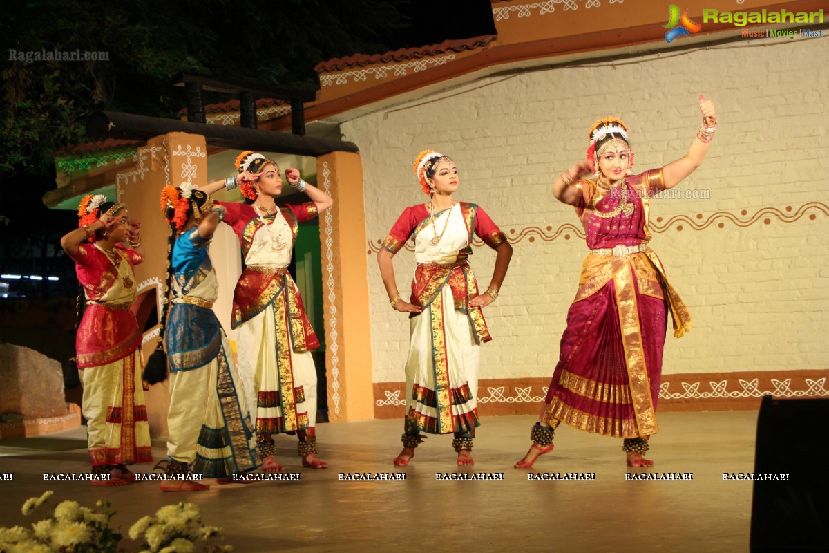 Kuchipudi Dance Performance by Sridevi Chalagalla and Chinmayi Mungara