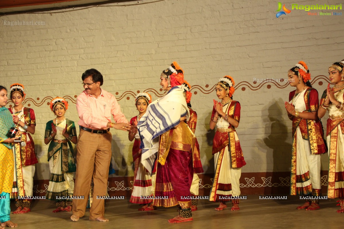 Kuchipudi Dance Performance by Sridevi Chalagalla and Chinmayi Mungara