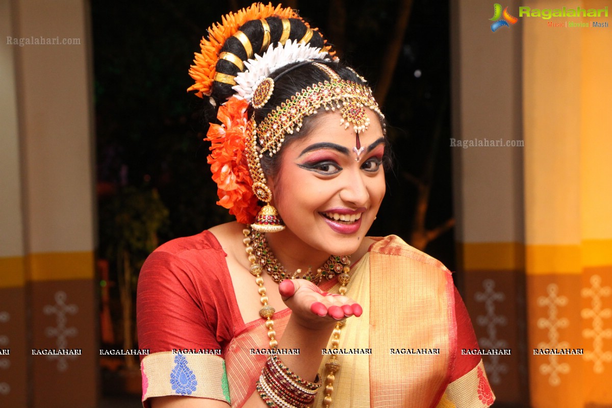 Kuchipudi Dance Performance by Sridevi Chalagalla and Chinmayi Mungara