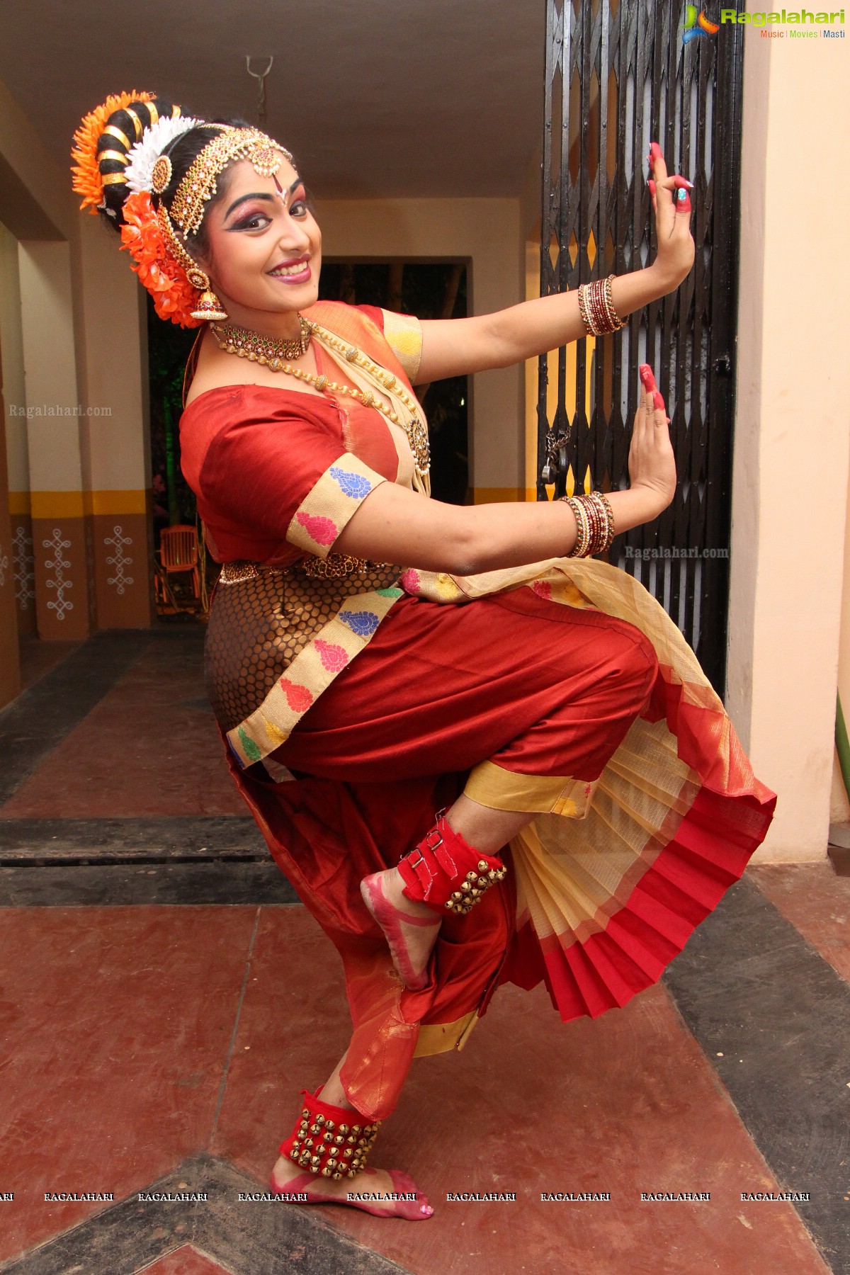 Kuchipudi Dance Performance by Sridevi Chalagalla and Chinmayi Mungara