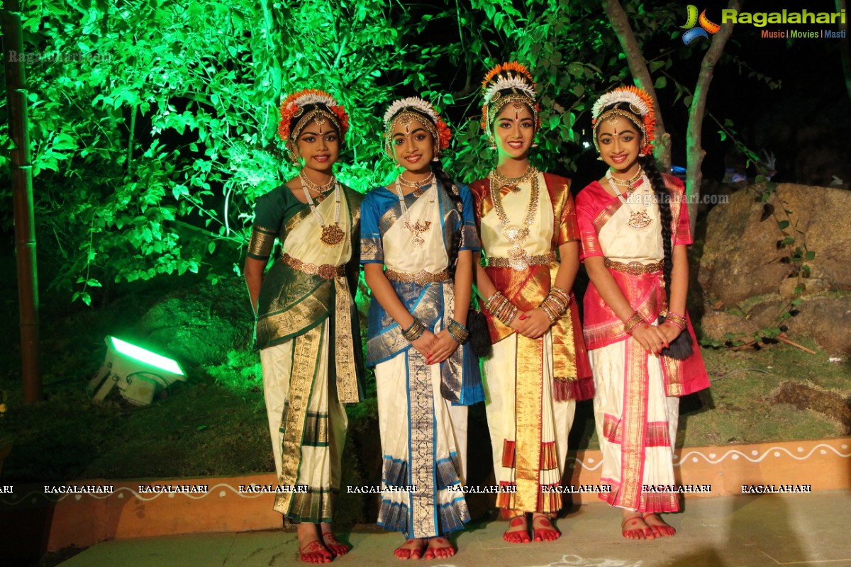 Kuchipudi Dance Performance by Sridevi Chalagalla and Chinmayi Mungara