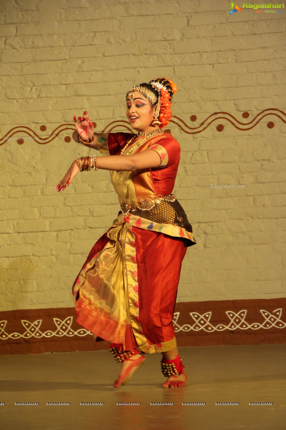 Kuchipudi Dance Performance by Sridevi Chalagalla and Chinmayi Mungara