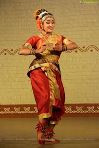 Kuchipudi Dance