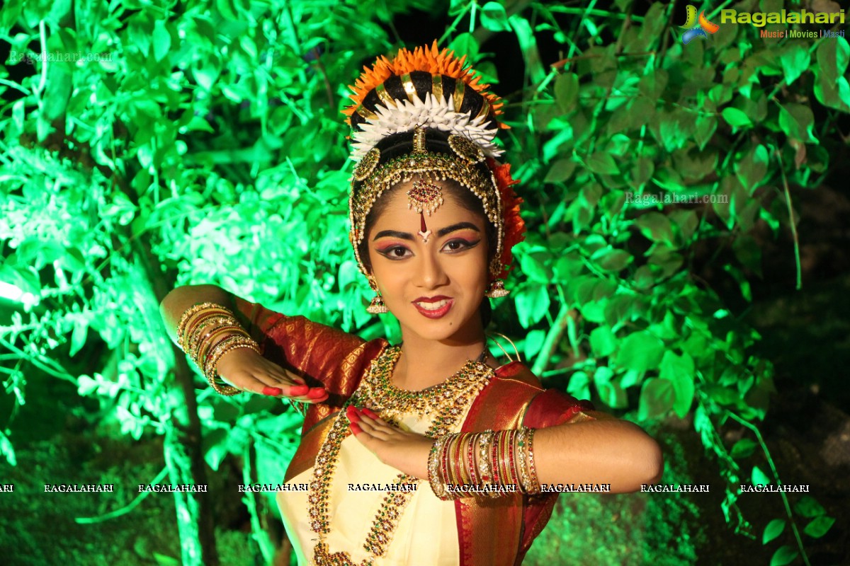 Kuchipudi Dance Performance by Sridevi Chalagalla and Chinmayi Mungara